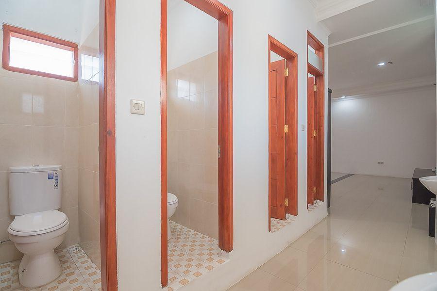 Reddoorz Near Jatinangor Town Square Hotel Exterior photo