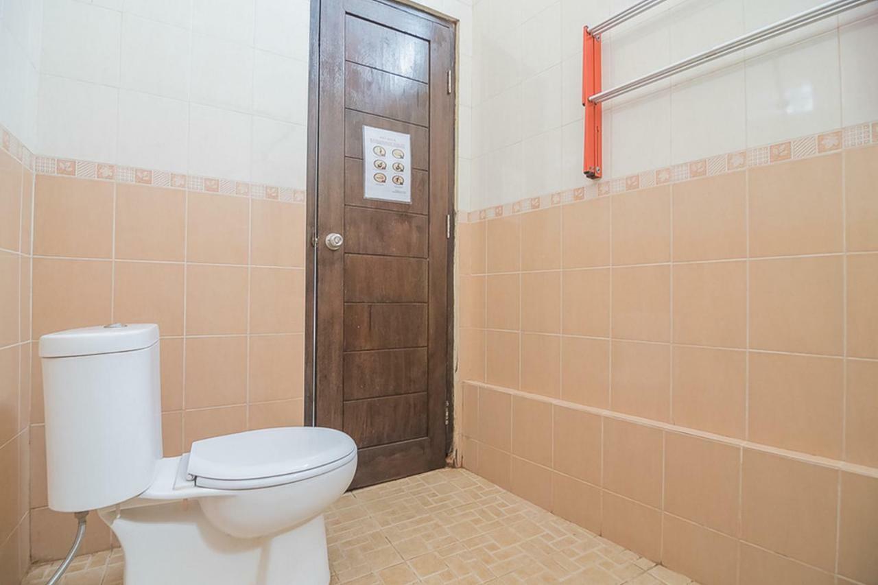Reddoorz Near Jatinangor Town Square Hotel Exterior photo