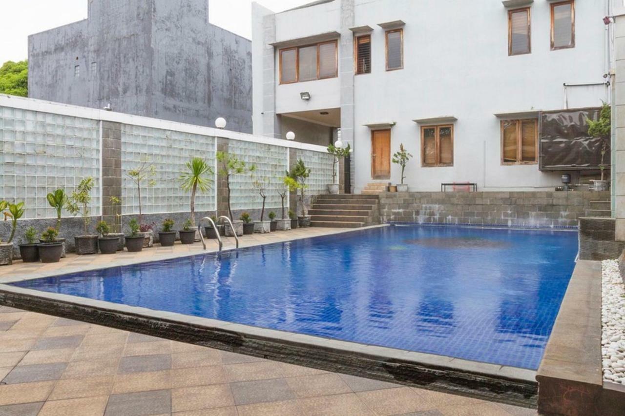 Reddoorz Near Jatinangor Town Square Hotel Exterior photo